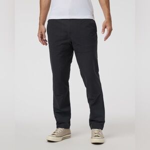 NWT Vuori Barren Pant Classic Fit 32" in Black